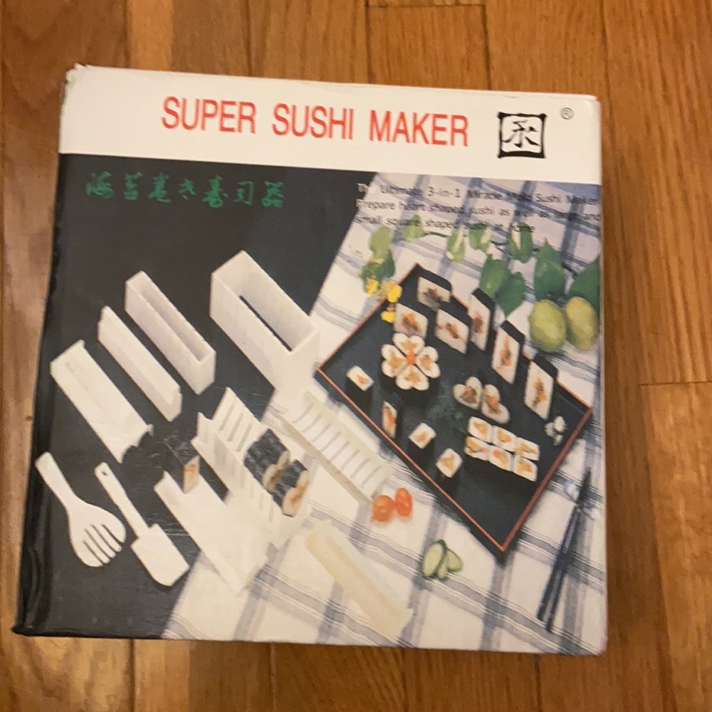 Sushi maker